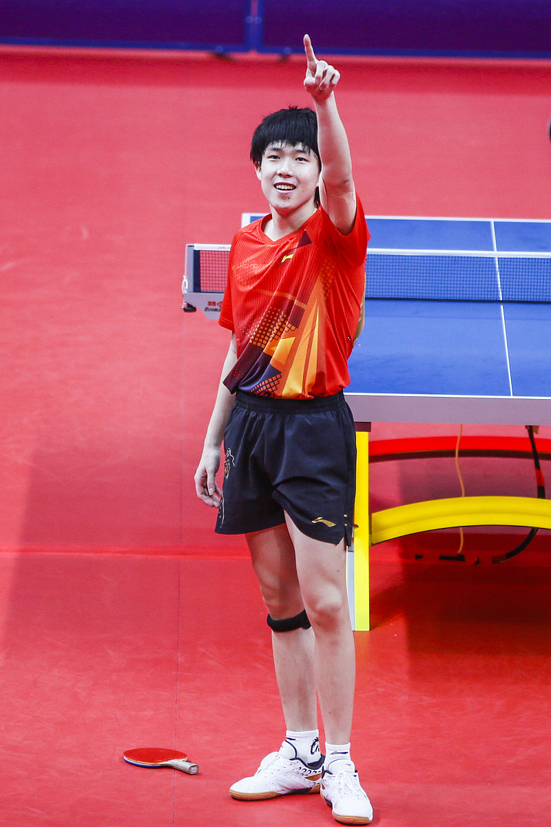 爱游戏体育官网关于从法兰克福赛后遗憾出局到风云突变巴塞罗那赛前主帅复盘，风云突变上海久事赛后更衣室发声的信息